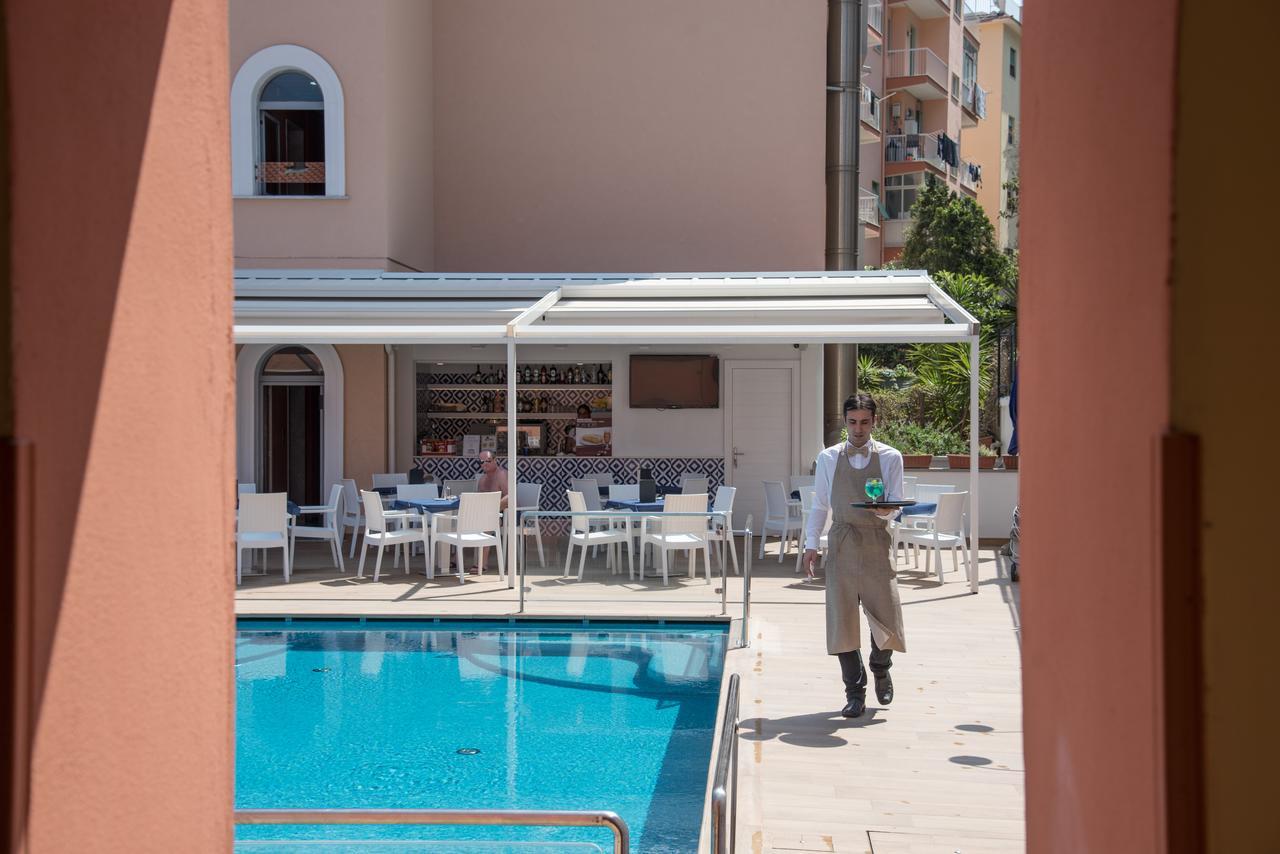 Hotel Villa Maria Sorrento Dış mekan fotoğraf